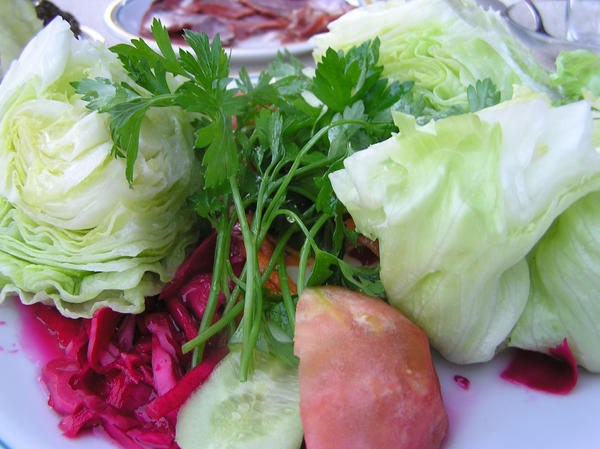 Salad by ilzinamuh